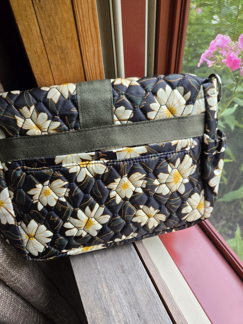 Lug Harness Crossbody in Autumn Daisies! - Picture 6 of 6